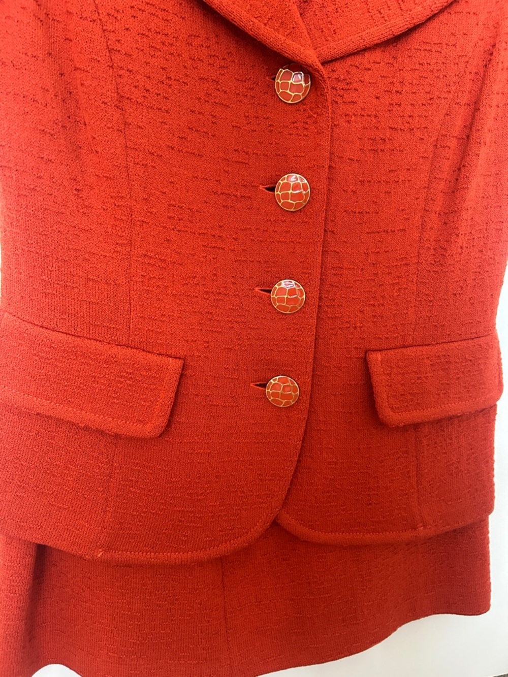 St. John Red Short-Sleeve Bouclé Blazer & Skirt Set - Picture 3 of 5